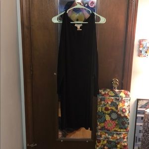 Cold shoulder black dress